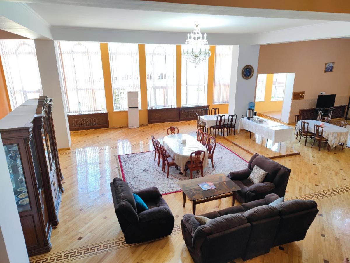 Guest House "Rohat Lux" سمرقند المظهر الخارجي الصورة