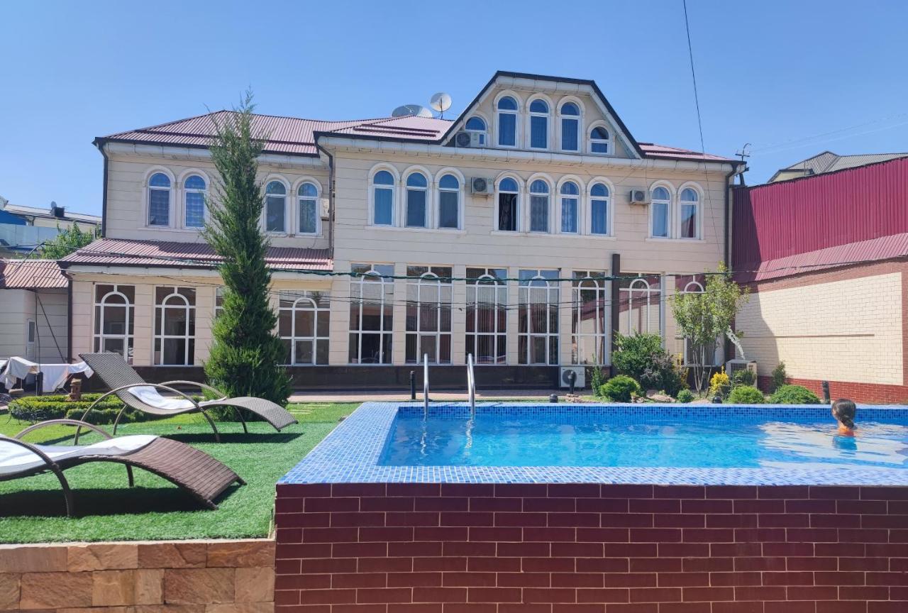 Guest House "Rohat Lux" سمرقند المظهر الخارجي الصورة