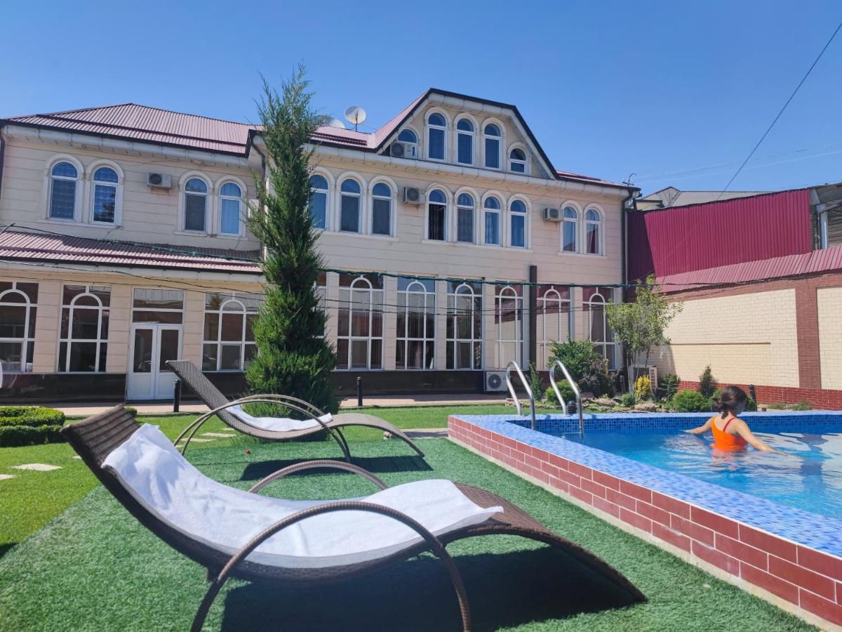 Guest House "Rohat Lux" سمرقند المظهر الخارجي الصورة