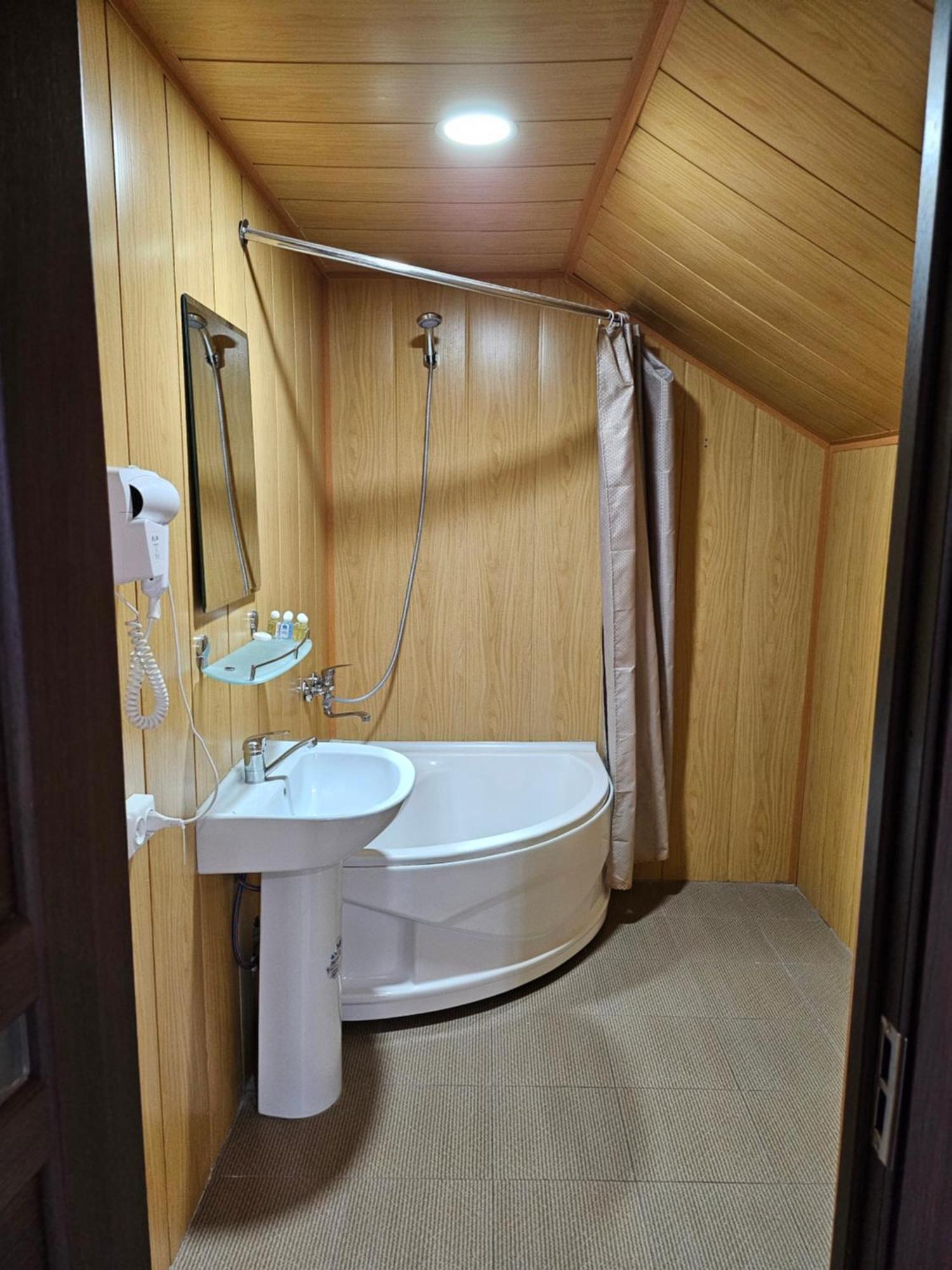 Guest House "Rohat Lux" سمرقند المظهر الخارجي الصورة