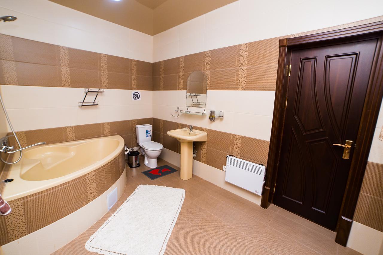 Guest House "Rohat Lux" سمرقند المظهر الخارجي الصورة