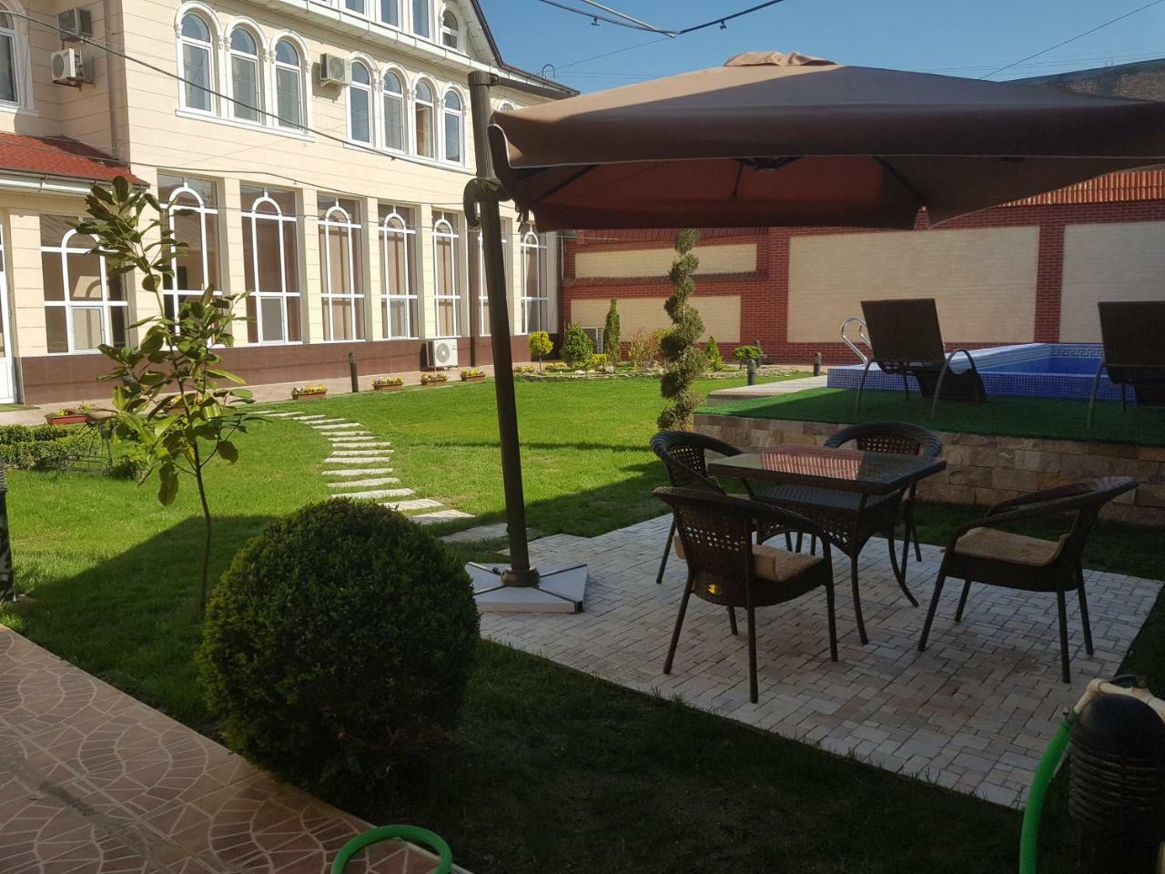 Guest House "Rohat Lux" سمرقند المظهر الخارجي الصورة